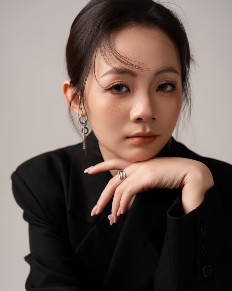 庭瑜 Yuna